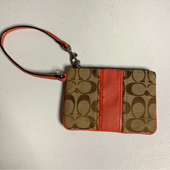 Coach Legacy Signature Swingpack Crossbody Bag And Wristlet - Picture 11 of 12